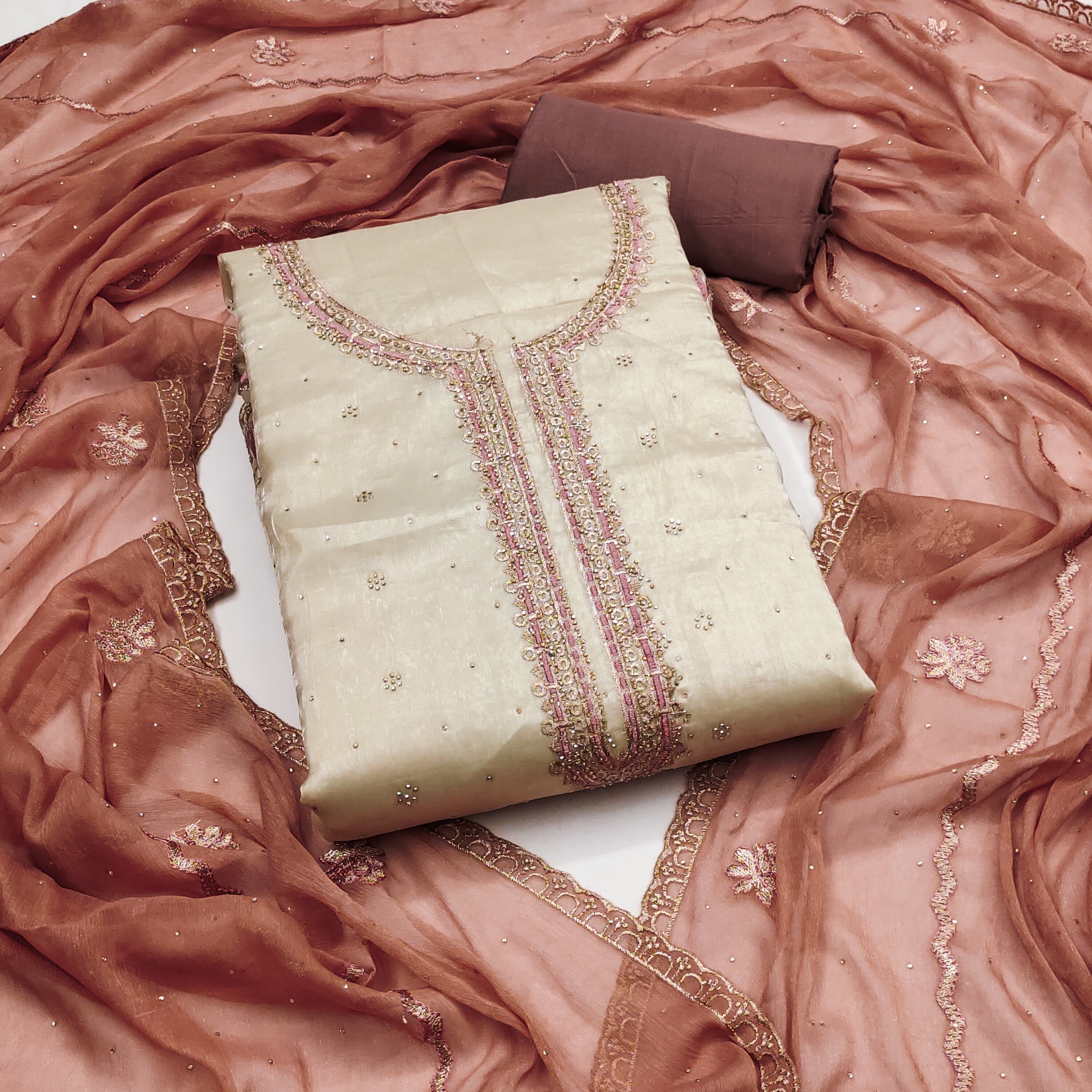 unstitched and semi stitch salwar suit