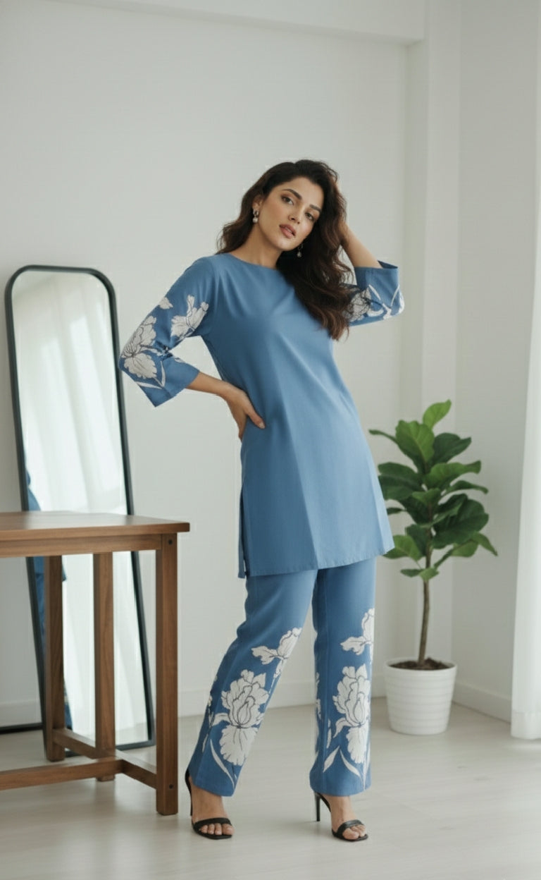 "Suvanya Beautique Blue Flower SKU-3091: Premium Rayon Slub Pure Print Co-ord Set with Full Sleeves and Matching Palazzo, Sizes M-XXXL."