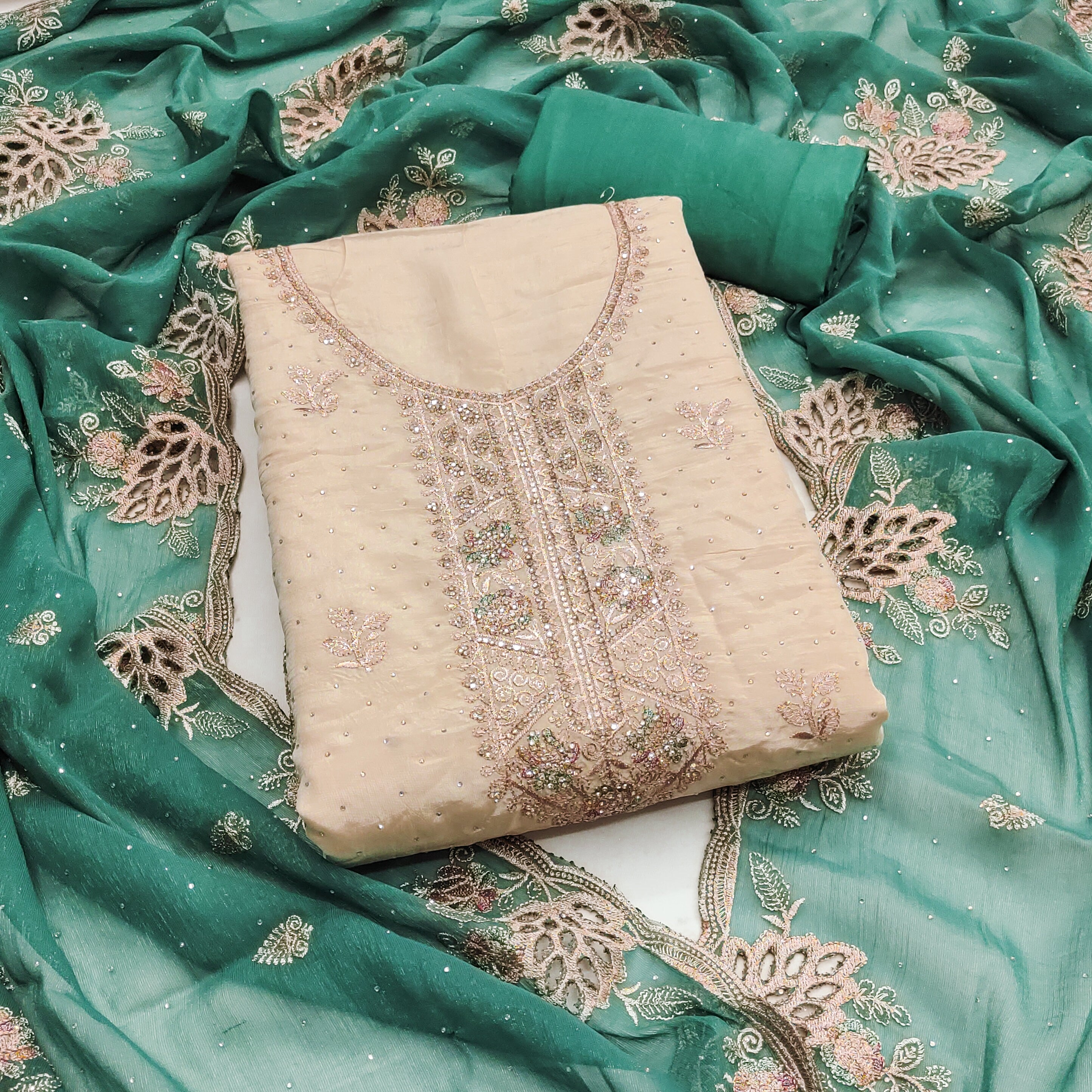 Suit salwar ( unstitched/ semi-stitched ) With Contrast set