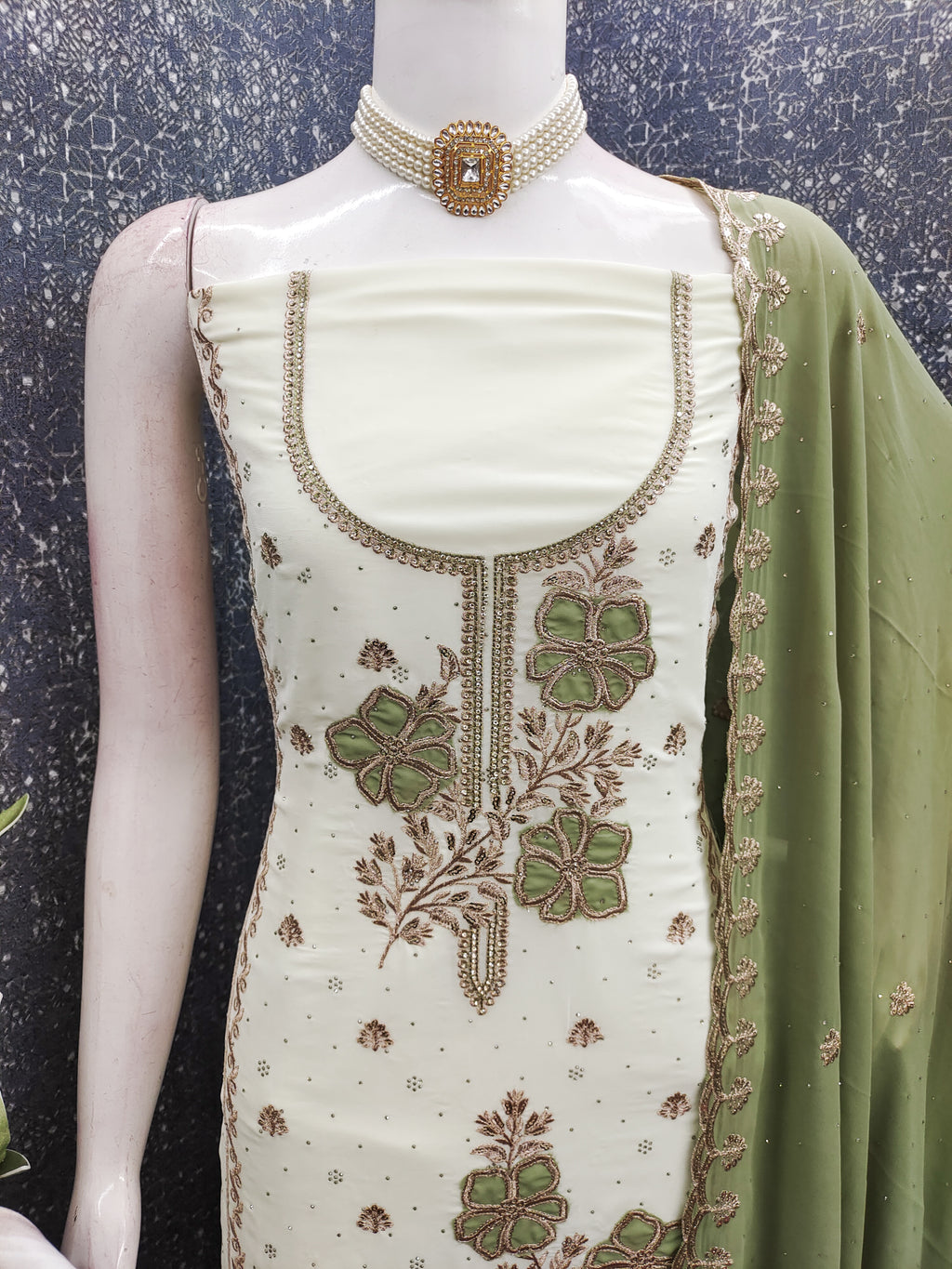 Unstitched salwar suit