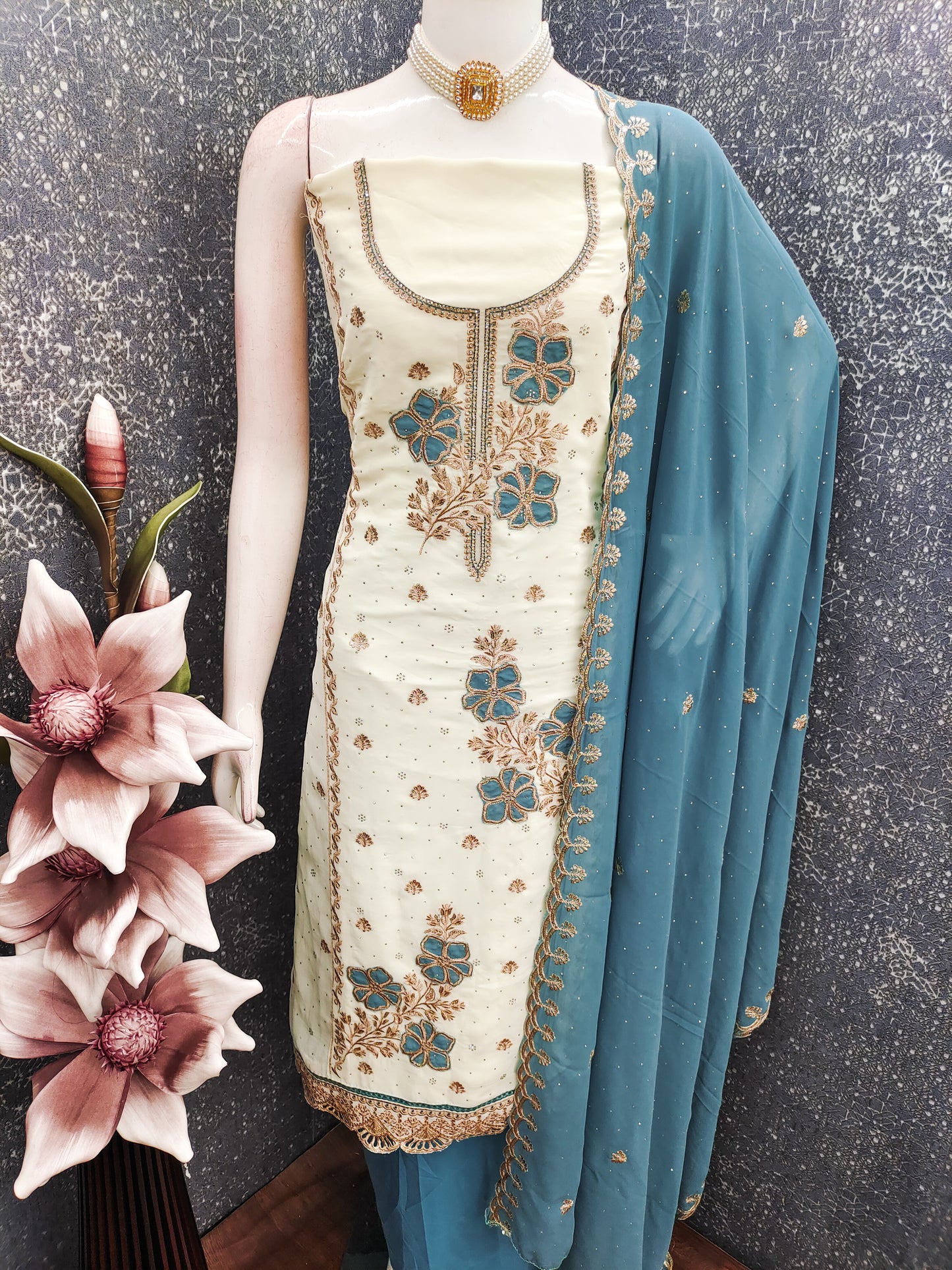 Unstitched salwar suit