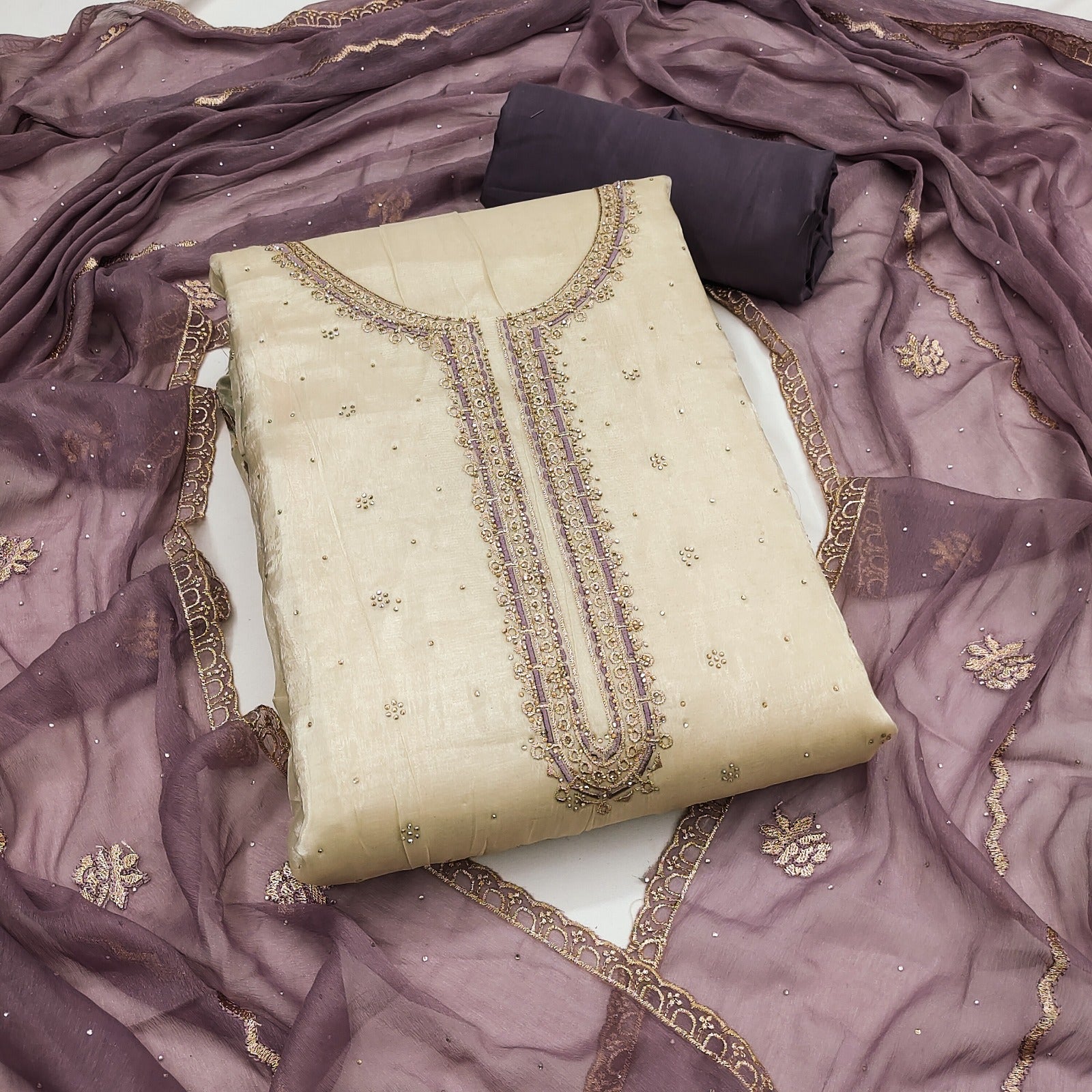 Unstitched and semi- stitching product